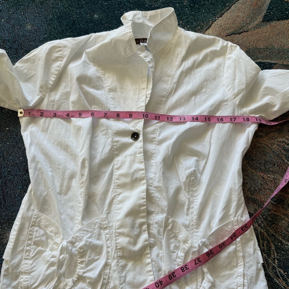 XCVI White Lightweight Button Front Jacket Women’s S Ruched Pockets Cropped - Picture 13 of 14